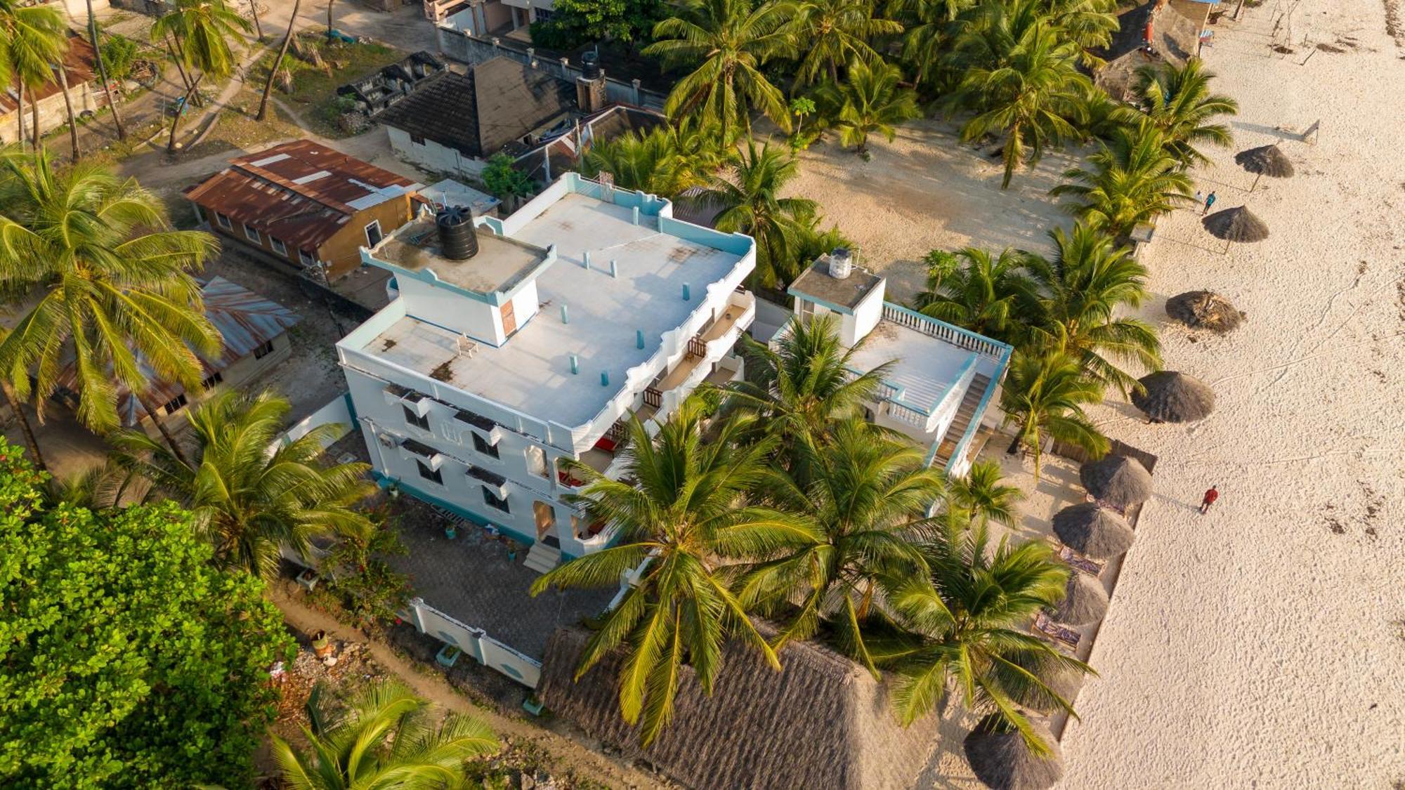Sands Inn Hotel Pwani Mchangani Eksteriør bilde