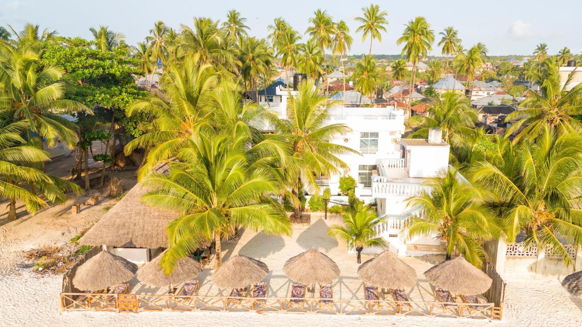 Sands Inn Hotel Pwani Mchangani Eksteriør bilde