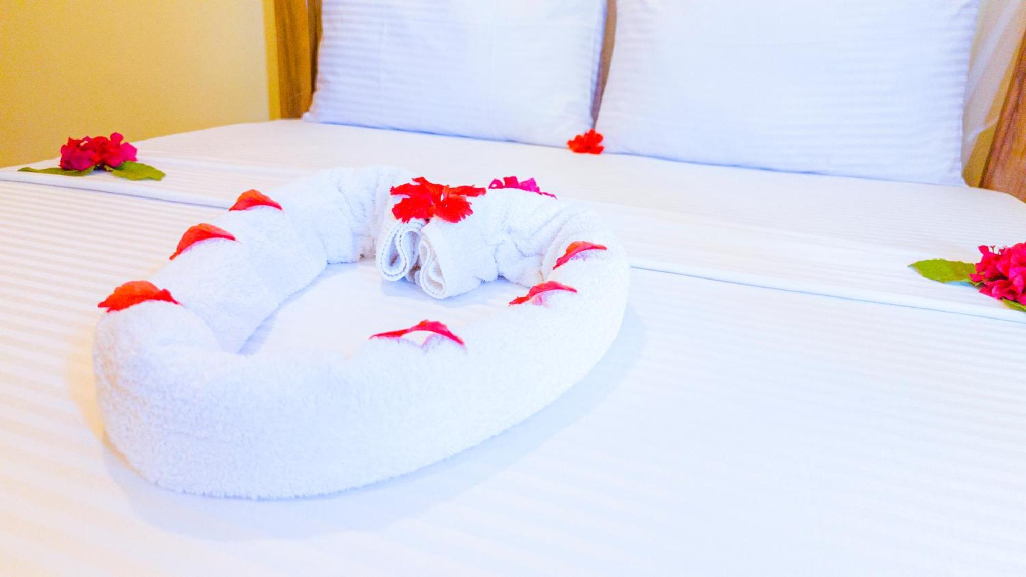 Sands Inn Hotel Pwani Mchangani Eksteriør bilde